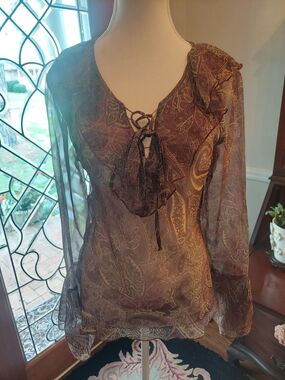 Women's Paisley Ruffle Tie-Neck Tunic - Brown